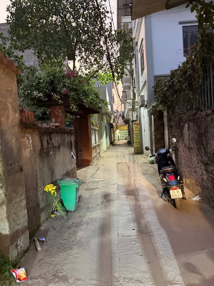 Nhà phố Phú Vinh, An Khánh 159m² giá nhỉnh 20 tỷ - Vị trí đắc địa, tiện ích đầy đủ!