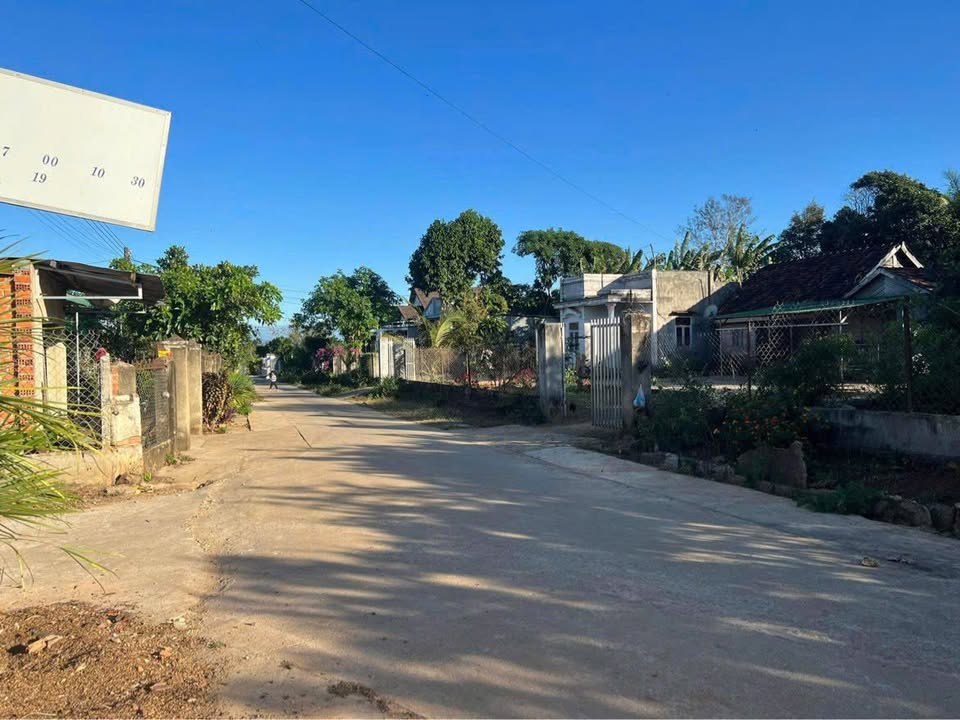 Đất thổ cư 220m² tại Ea Na, Đắk Lắk giá chỉ 330 triệu - Đầu tư sinh lời!