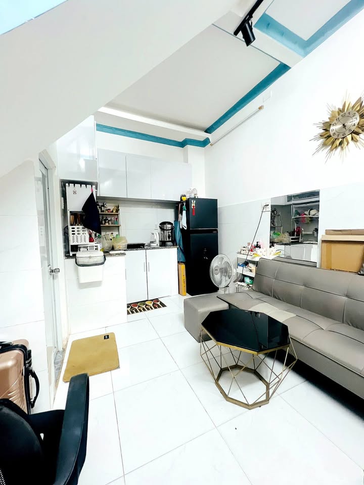 Căn hộ cho thuê tại Hiệp Thành, Quận 12 - 20m² giá 6 triệu - Sẵn sàng vào ở ngay!