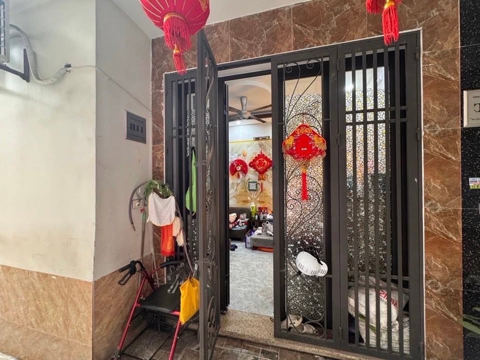 Nhà phố Minh Khai 35m² giá 7.55 tỷ - Sẵn sàng vào ở ngay!