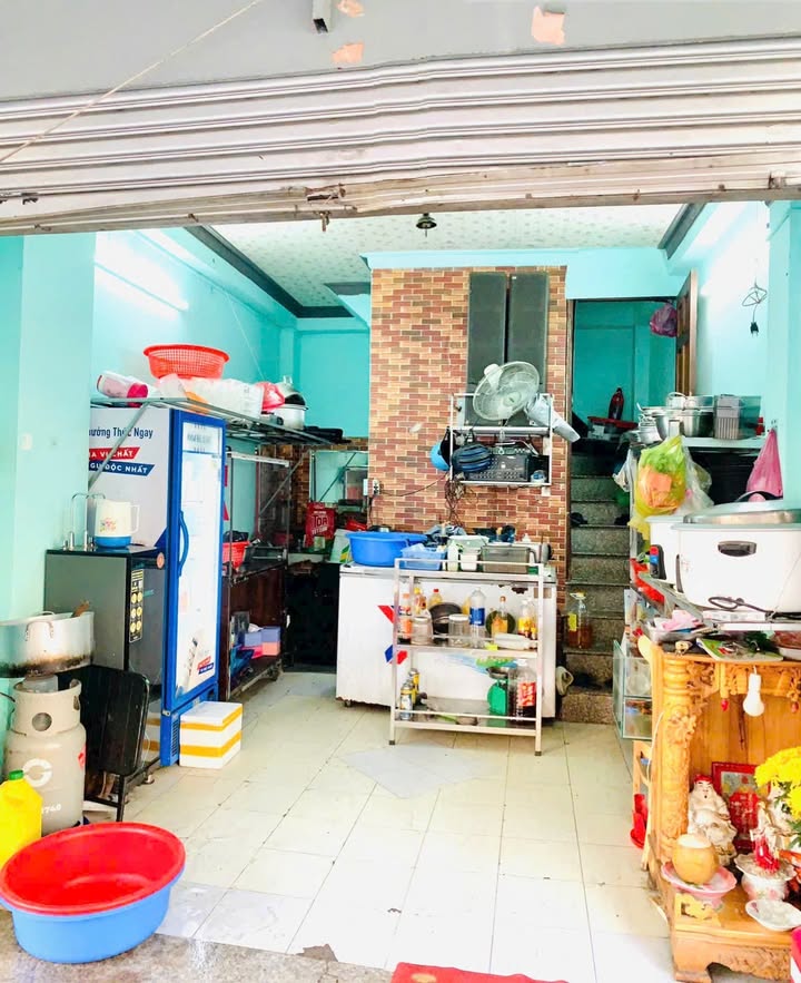 Nhà mặt tiền Nguyễn Văn Lượng, Gò Vấp 2 phòng ngủ chỉ 10 triệu - Kinh doanh sầm uất!