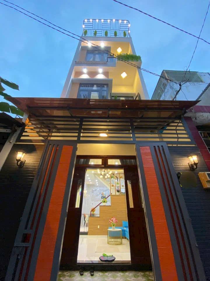 Nhà phố Quận Gò Vấp 48m² giá 6.88 tỷ - Thiết kế hiện đại, tiện nghi đầy đủ!