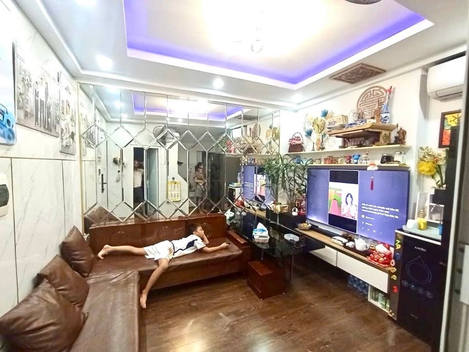 Chung cư mini Phú Thượng 45m² giá 3.4 tỷ - Sổ đỏ chính chủ, hỗ trợ vay ngân hàng!