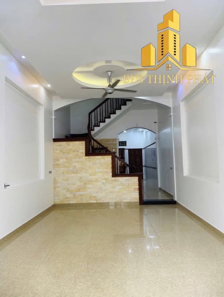 Bán nhà 5 tầng đường Nguyễn Thị Minh Khai 76.5m² giá 14 tỷ - Đầu tư sinh lời ngay!