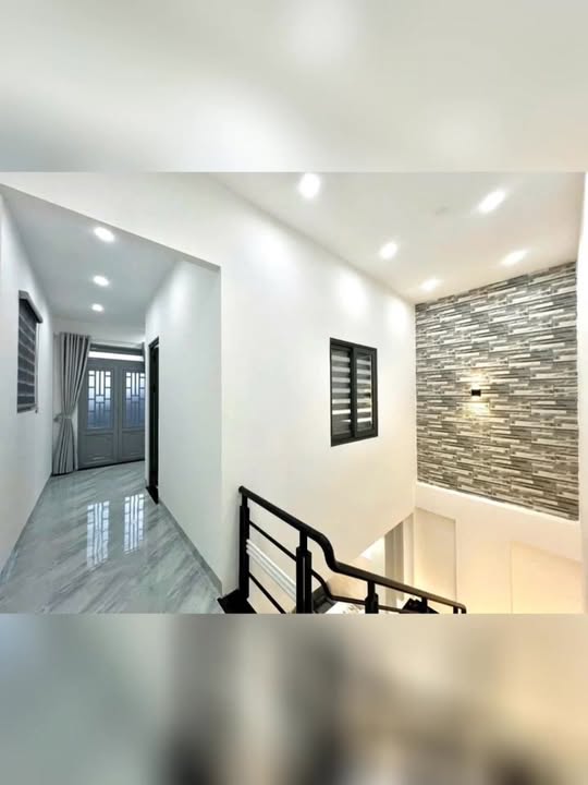 Nhà 2 tầng 3 phòng ngủ tại 83 Huỳnh Ngọc Huệ, Đà Nẵng - Giá chỉ 3.78 tỷ!