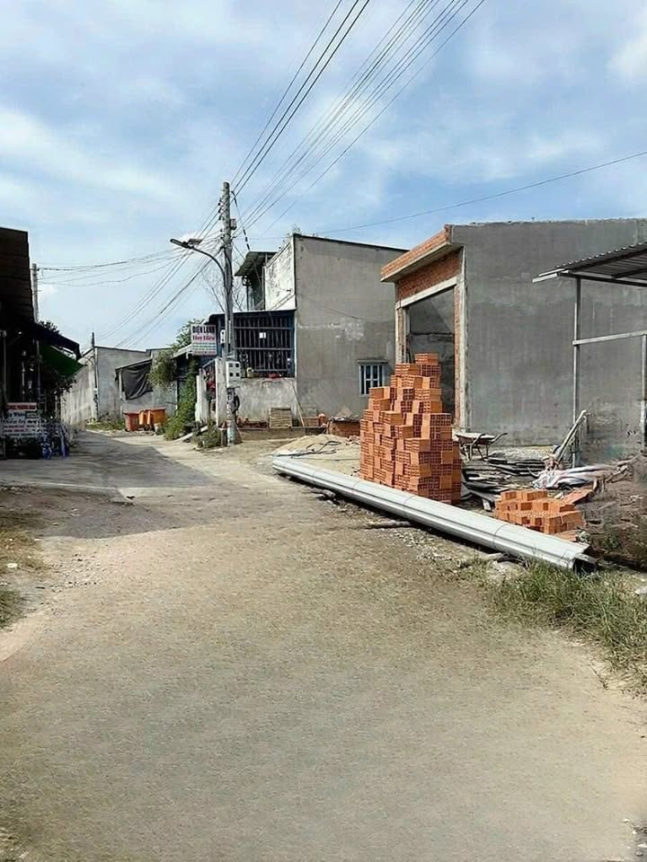 Đất nền Khánh Bình 38, Tân Uyên 432m² giá 3.3 tỷ - Đầu tư sinh lời ngay!