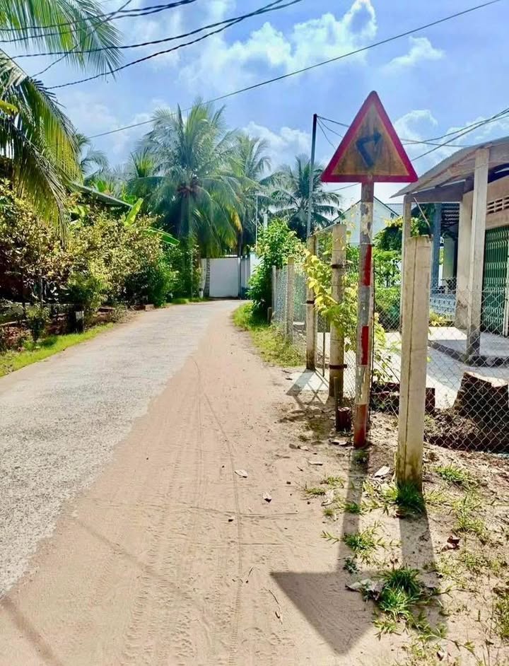 Đất nền Lộ Đan 3,5m Mỹ Tho 243m² giá 650 triệu - Đầu tư sinh lời ngay!