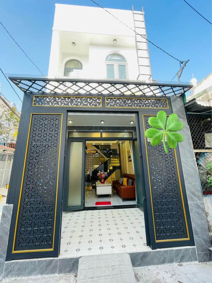 Nhà phố Gò Vấp 41m² giá 5.3 tỷ - Nhà đẹp lô góc 2 mặt tiền