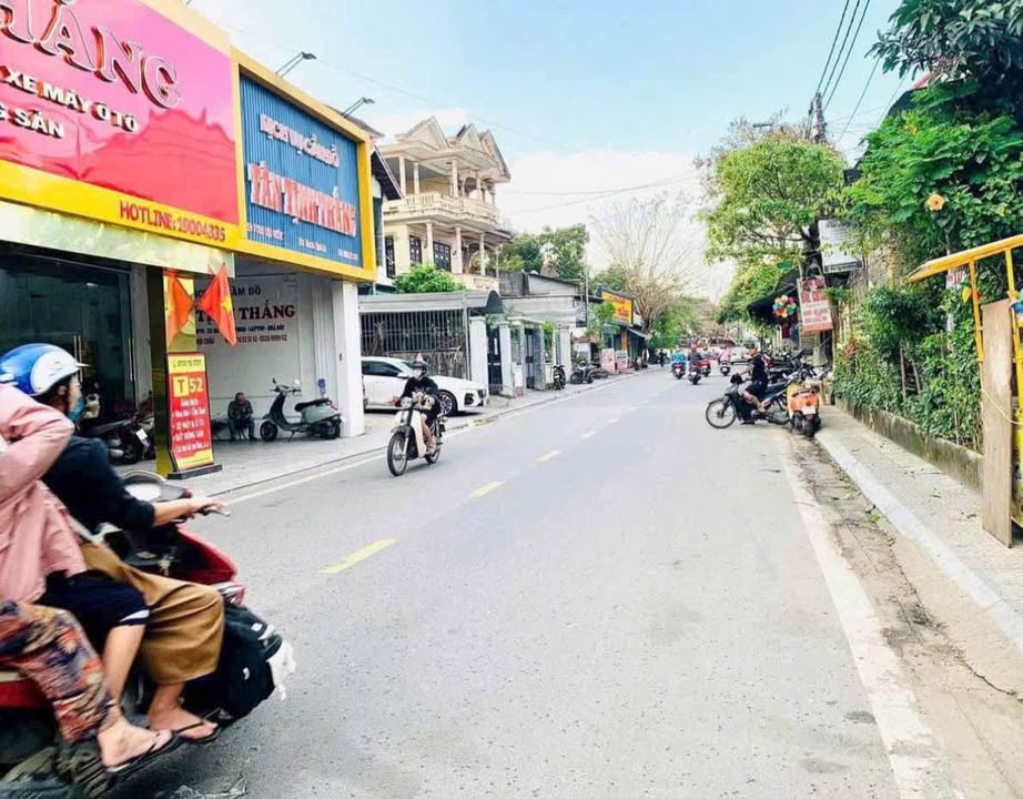 Nhà mặt tiền Phan Bội Châu, TP Huế 180m² giá 13,x tỷ - Đầu tư sinh lời cao!