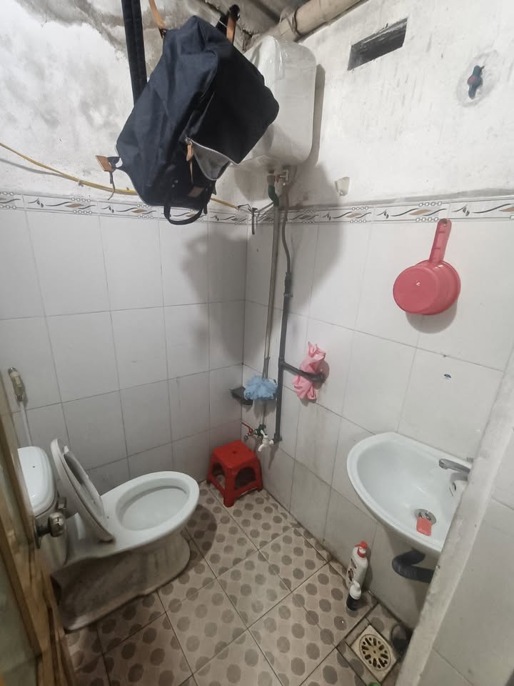 Nhà nguyên căn 128 Điện Biên, Nam Định - Gần UNETI, giá thỏa thuận!