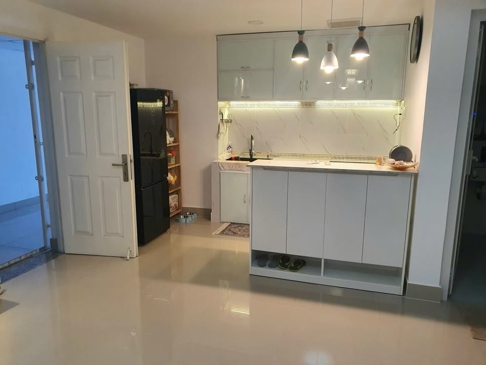 Chung cư 1050 Bình Thạnh 62m² giá 2.1 tỷ - Căn hộ chính chủ, sẵn sàng vào ở!