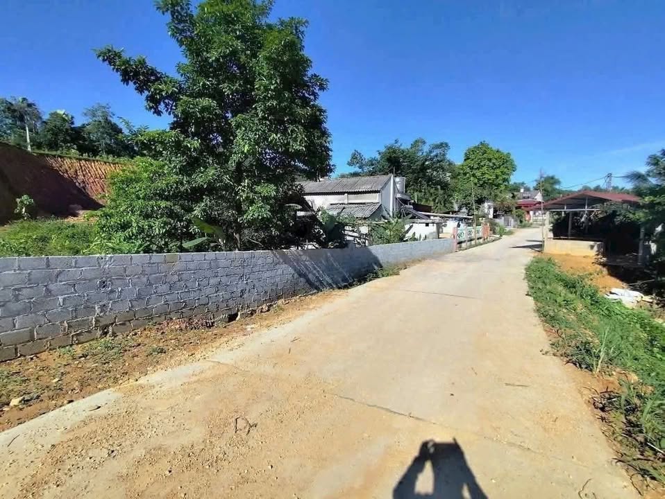 Đất nền Xuân Viên Yên Lập 200m² giá 1.x tỷ - Sổ đỏ chính chủ, ô tô vào tận nơi!