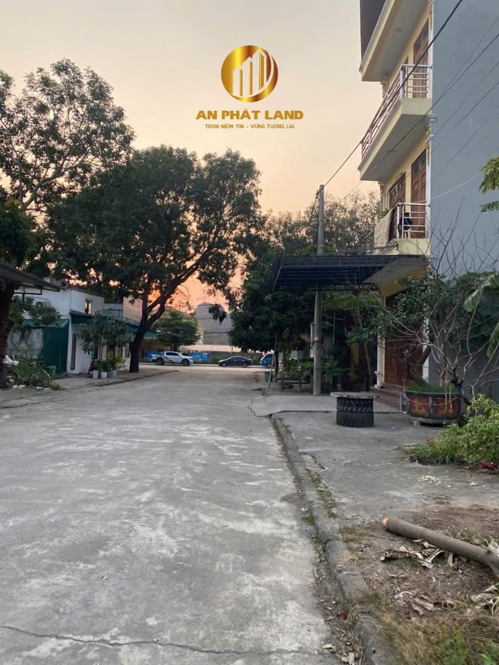 Đất nền Vườn Non Thiên Tôn Hoa Lư 100m² - Kinh doanh sầm uất!