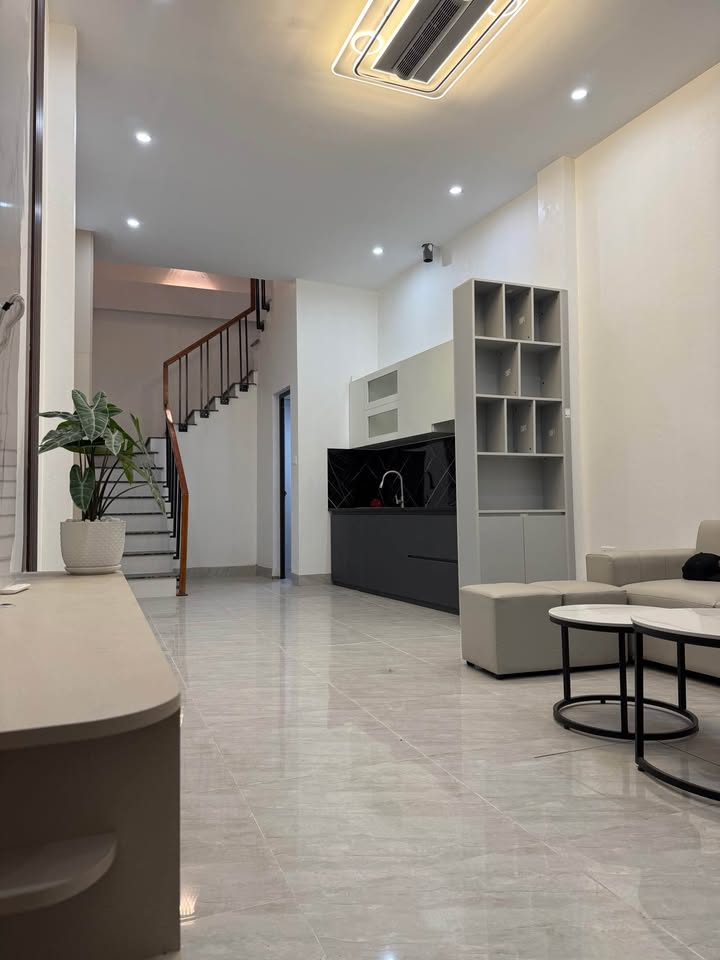 Nhà phố 3 tầng tại Thanh Hóa 40m² giá 2 tỷ - Đầu tư cho tổ ấm lâu dài!