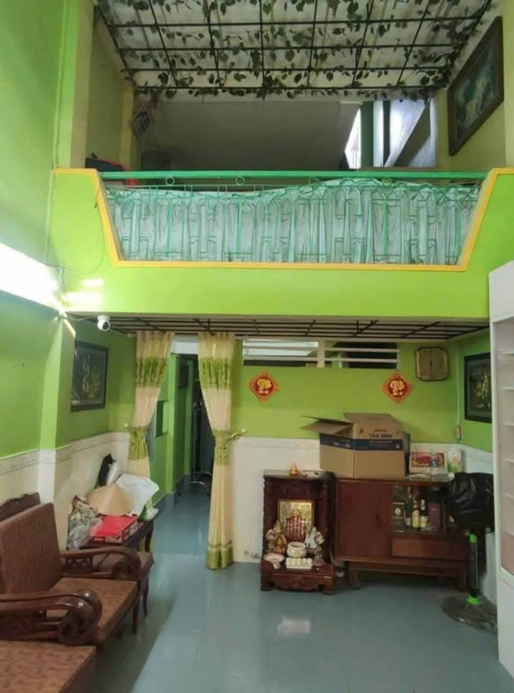 Nhà mặt tiền đường Nguyễn Trường Tộ, Châu Đốc 858m² giá 3.35 tỷ - Kinh doanh sầm uất!