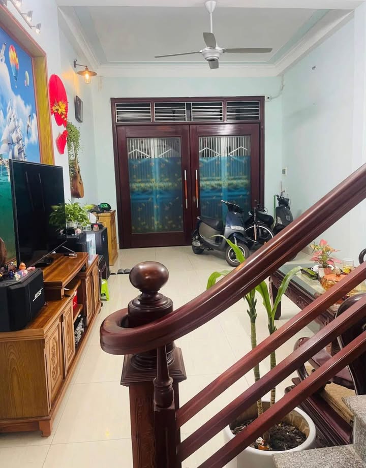 Nhà đẹp 2,5 tầng tại TĐC Phú Xuân 26ha, 71,4m² chỉ 3,x tỷ - Chính chủ bán gấp!