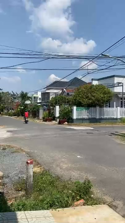 Nhà phố tại KP Ninh Đức, Phường Ninh Thạnh, 143m² giá 1.89 tỷ - Sẵn sàng thương lượng!