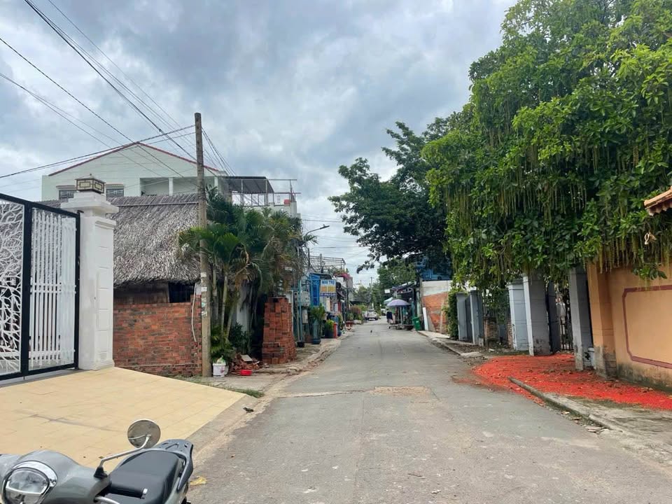 Đất thổ cư Chánh Nghĩa 63m² giá 5 tỷ - Kinh doanh thuận lợi!