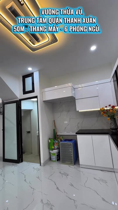 Nhà phố Vương Thừa Vũ, Thanh Xuân 50m² giá thỏa thuận - Vị trí đắc địa, đầy đủ tiện nghi!