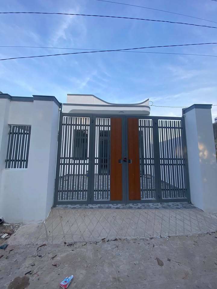 Nhà riêng xã Bình Minh, Trảng Bom 100m² giá 1.4 tỷ - Sổ riêng thổ cư, hỗ trợ vay ngân hàng!