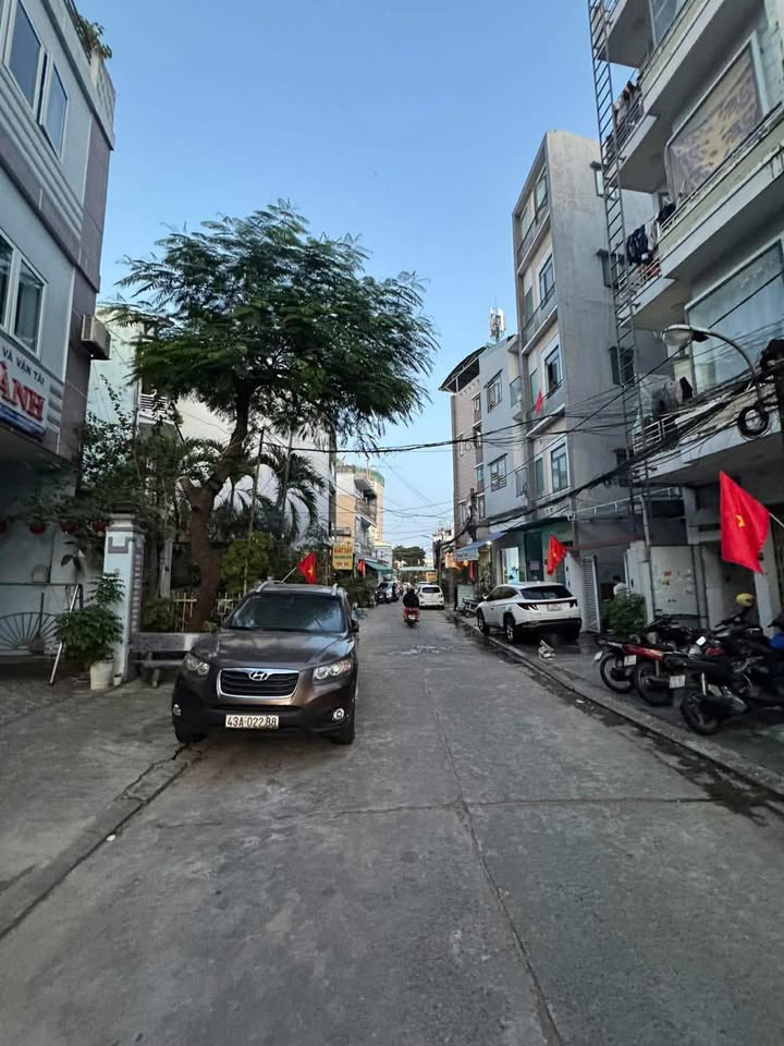 Nhà cho thuê 2 tầng tại Núi Thành, Đà Nẵng - Chỉ 6.5 triệu/tháng!