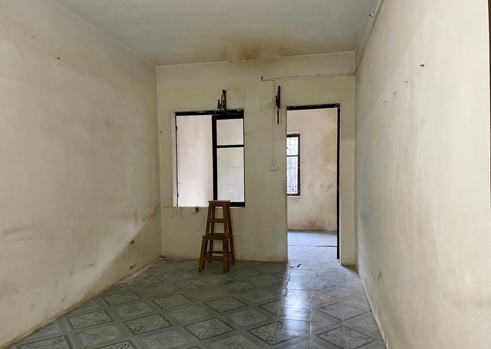 Căn hộ 60m² tại Thanh Xuân Bắc - Sổ đỏ chính chủ, gần trường học!