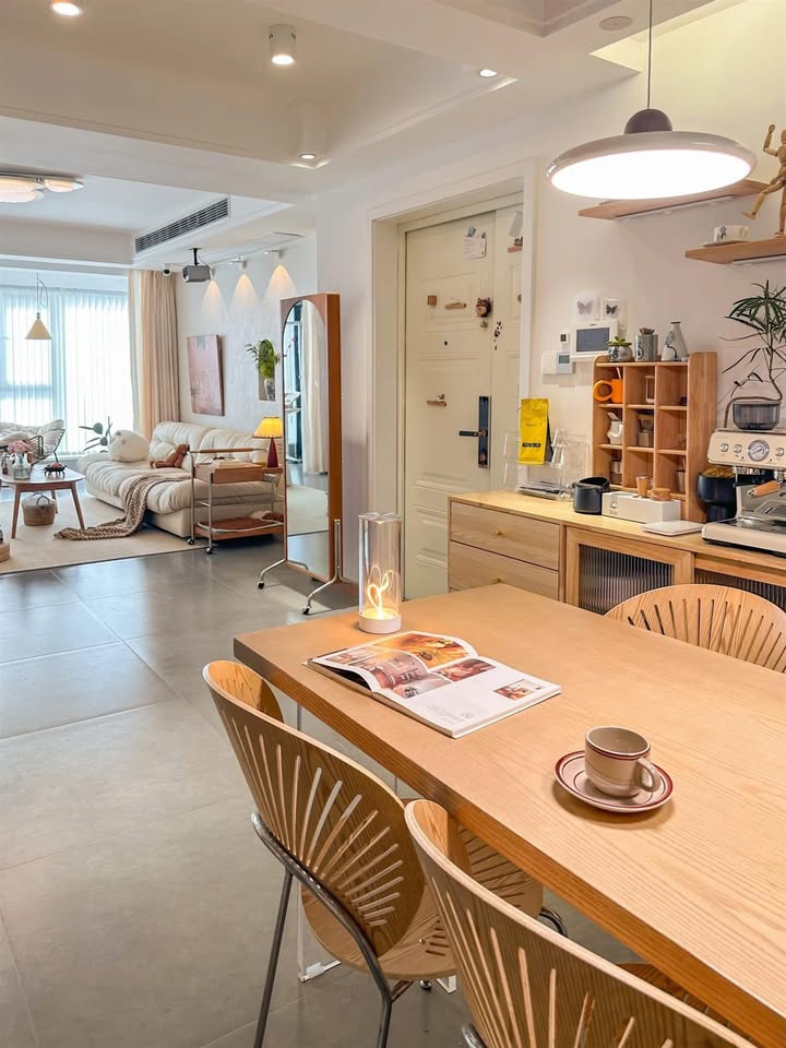 Căn hộ Hoàng Ngọc Phách Đống Đa 40m² giá 6.x tỷ - Ở ngay, không cần sửa chữa!