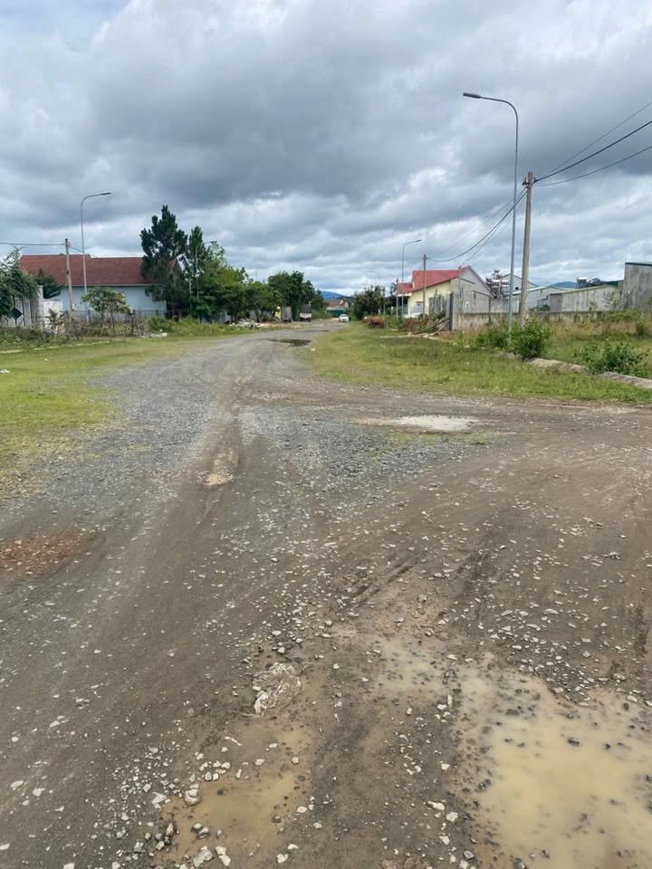 Đất nền khu tái định cư Đinh Văn, Đà Lạt 150m² giá 1.69 tỷ - Đầu tư sinh lời lý tưởng!