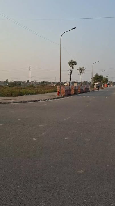 Đất nền Khu Đô Thị Chợ Mới Hòa Mạc - Duy Tiên 100m² giá 3 tỷ - Sổ đỏ chính chủ!