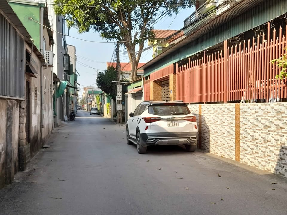 Đất nền 98.6m² tại Hà Huy Tập, Vinh Phú giá chỉ 4.38 tỷ - Vị trí đẹp cho kinh doanh!