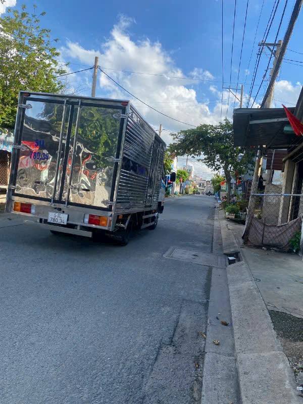 Kho mặt tiền Lê Văn Khương, Quận 12, 127.6m², giá 6.7 tỷ - Vị trí đắc địa, sổ hồng riêng!