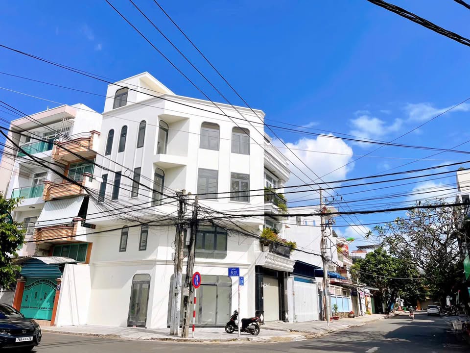 Căn góc 2 mặt tiền tại Nha Trang 28.7m² giá 8 tỷ - Đầu tư sinh lời ngay!
