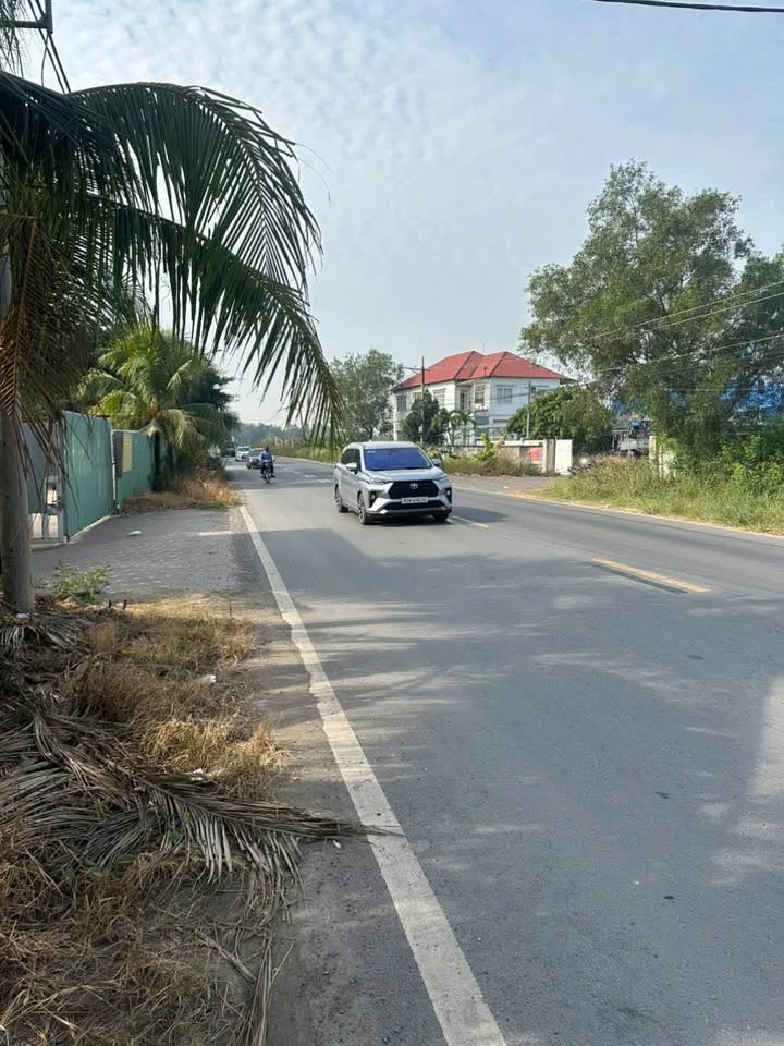 Đất mặt tiền tỉnh lộ 7, Củ Chi 185m² chỉ 1.9 tỷ - Cơ hội đầu tư không thể bỏ lỡ!