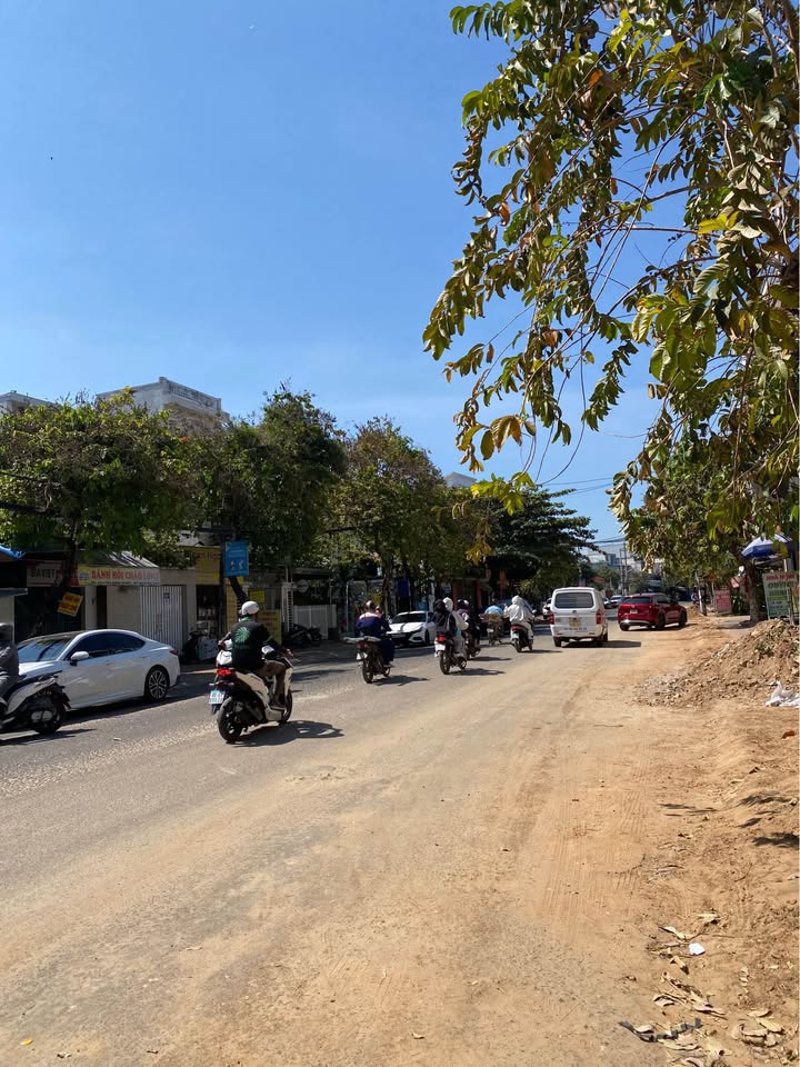 Đất nền Phú Thủy - Mạc Đĩnh Chi 311m² giá 4.2 tỷ - Đầu tư sinh lời ngay!