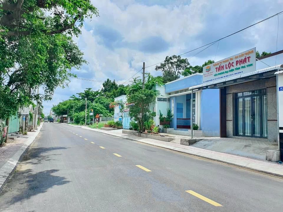 Đất nền Mặt Tiền Lê Hồng Phong 111.732m² giá 999 triệu - Sổ hồng chính chủ!