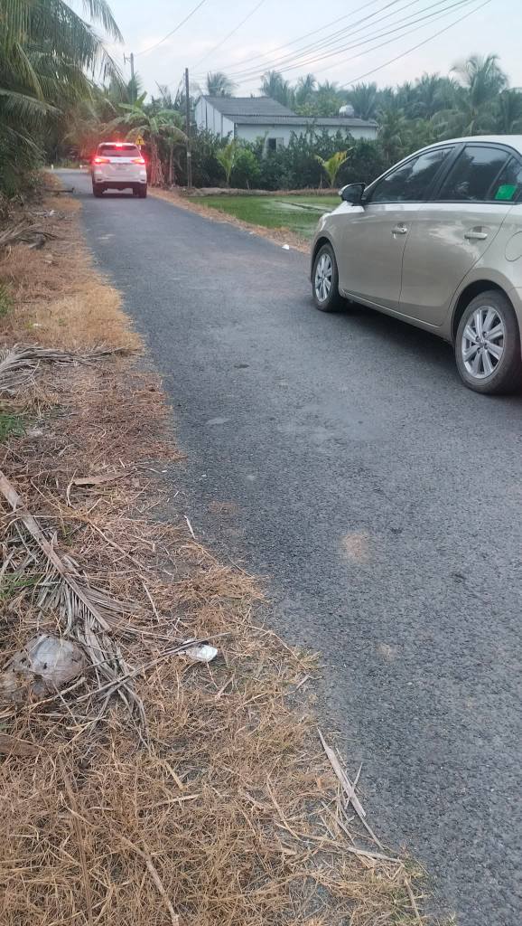 Đất nông nghiệp xã Ngãi Hùng, Tiểu Cần 9000m² giá 2.25 tỷ - Vị trí mặt tiền nhựa thuận lợi!