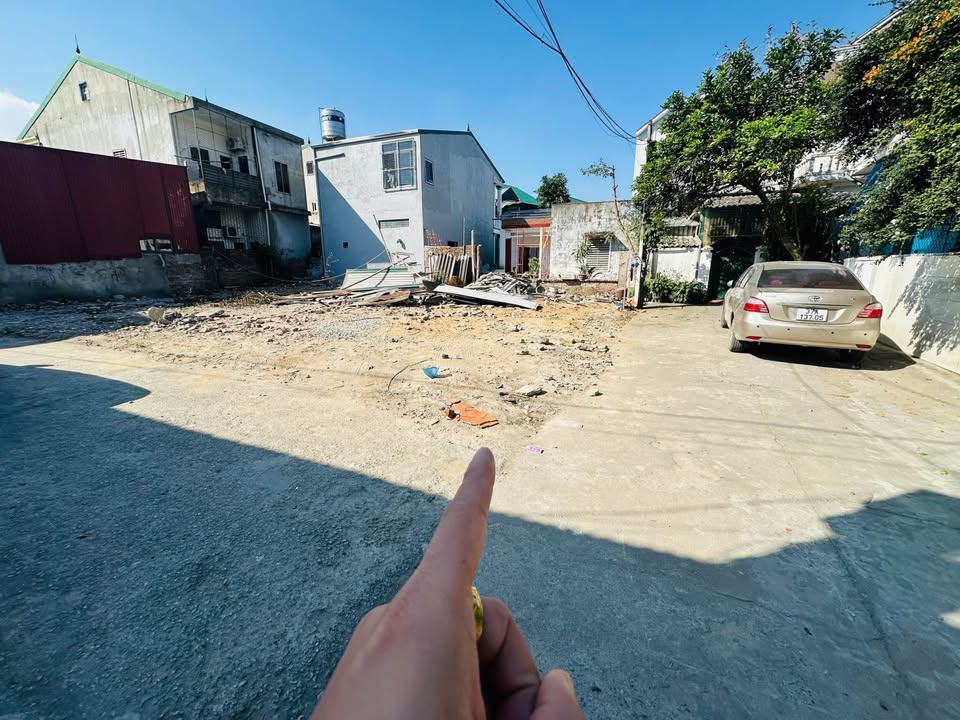 Đất nền Lô góc 2 mặt tiền Phường Trường Thi 60.2m² giá 3.35 tỷ - Đầu tư sinh lời cao!