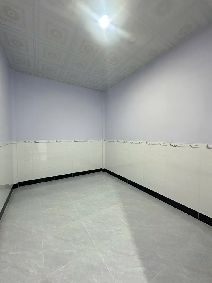 Nhà cho thuê hẻm ô tô Ngô Đức Tốn, Bình Thuận - Diện tích 100m² giá chỉ 4 triệu/tháng!