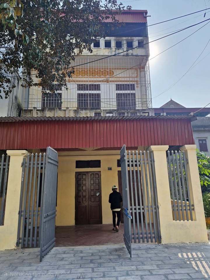 Nhà cho thuê 3 tầng tại Ninh Bình 90m² - Phù hợp cho gia đình ở lâu dài!