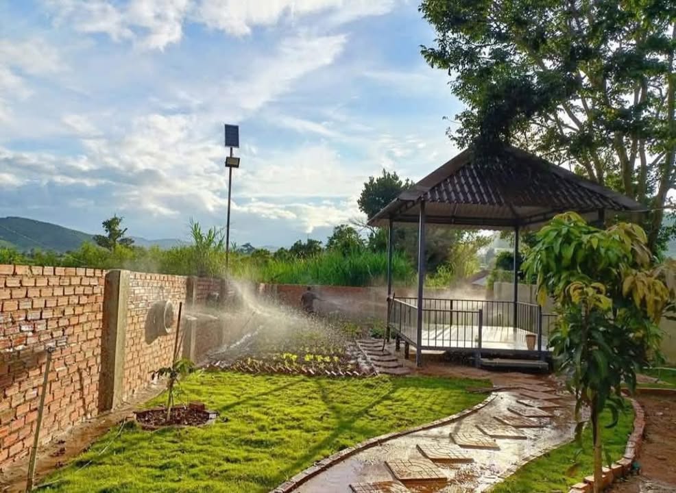 Nhà riêng Huyện Đức Trọng 550m² giá thỏa thuận - Gần trường học và cây xăng RLOM!