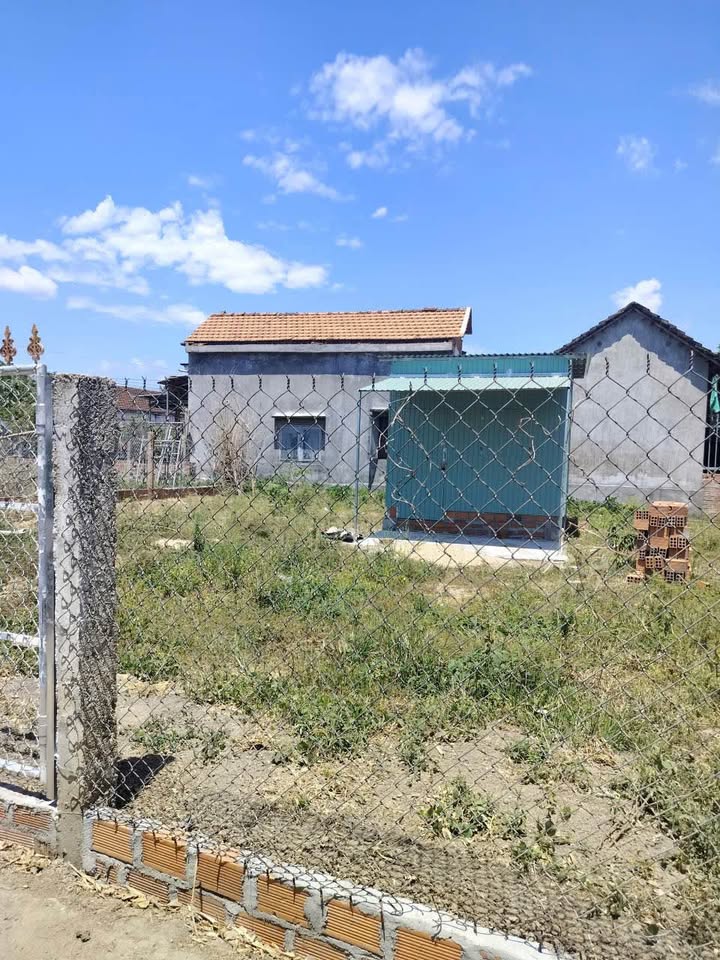 Đất nền xã Nhơn Mỹ 91m² giá 300 triệu - Sổ hồng chính chủ, bao thuế phí!