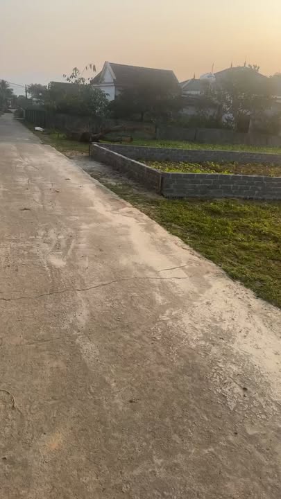 Đất nền 2 mặt tiền 154m² tại KCN Đô Lăng - Giá chỉ 1.3 tỷ!