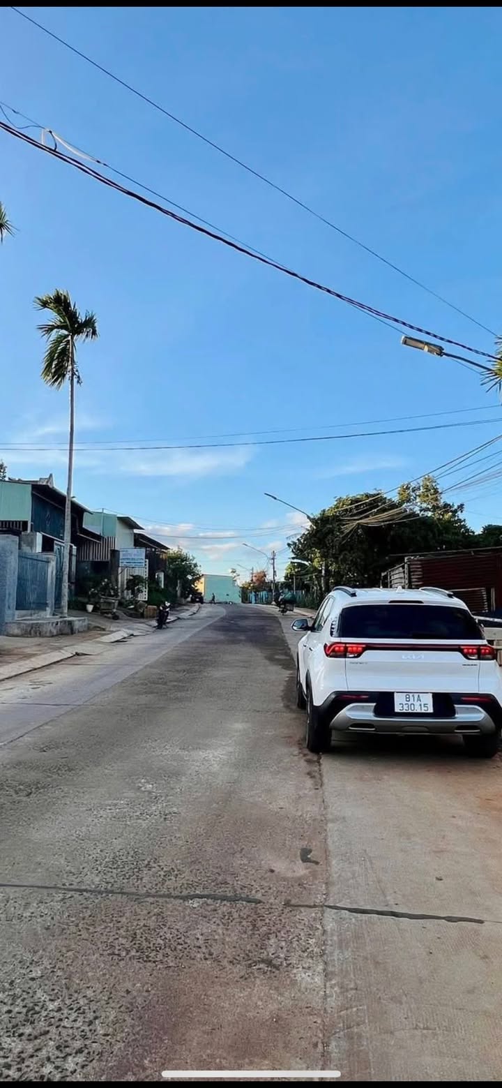 Đất mặt tiền đường Văn Cao, Pleiku 370m² giá 950 triệu - Cơ hội đầu tư tuyệt vời!