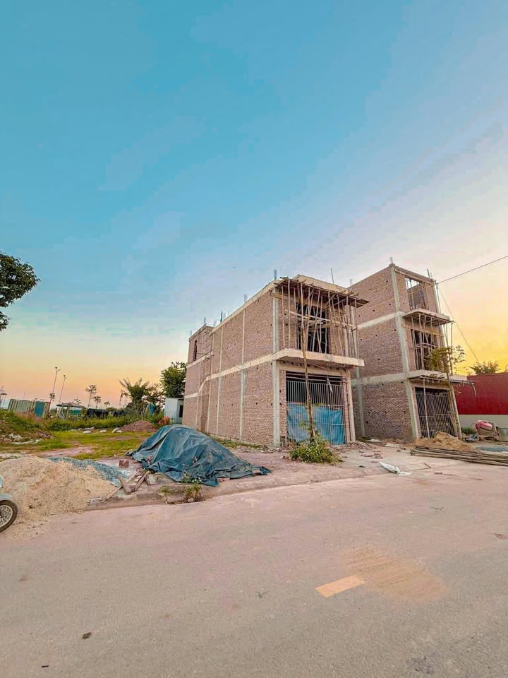 Lô đất Bảo Sơn 90m² giá 2 tỷ - Sổ hồng chính chủ, kinh doanh ngay!