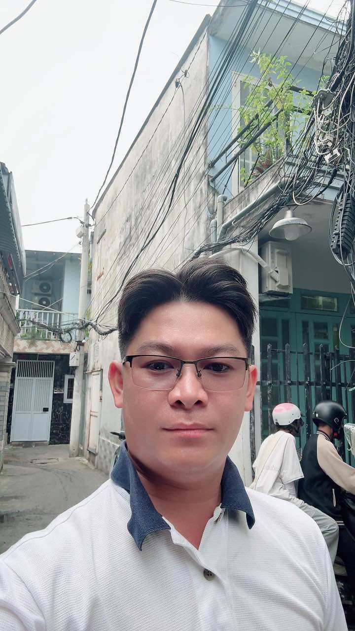 Bán FrontHouse Trần Xuân Soạn Quận 7 36m² giá 4.1 tỷ - Căn góc 2 mặt tiền hiếm có!