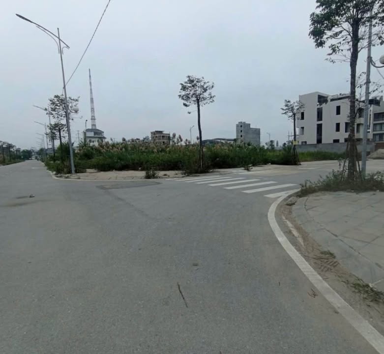 Đất nền khu tái định cư Lương Thế Vinh 94m² giá 5.2 tỷ - Mảnh góc cực hiếm, vị trí đắc địa!