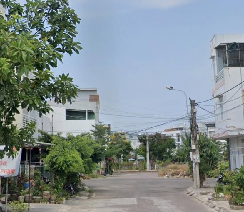 Nhà cấp 4 mặt tiền Lê Đại Cang 57m² giá chỉ 2.5 tỷ - Cơ hội tuyệt vời cho cặp vợ chồng trẻ!