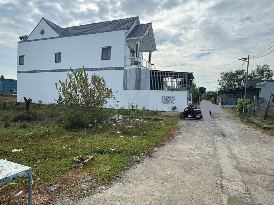 Đất Cây Thông Phú Quốc 144m² giá hơn 1 tỷ - Đầu tư tiềm năng!