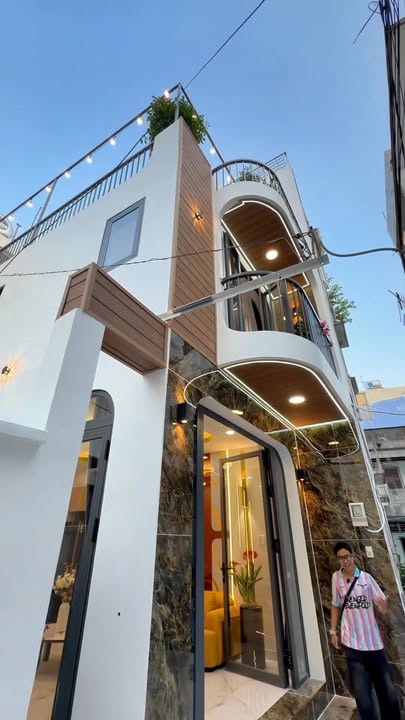 Nhà phố 57m² tại hẻm VF3 Phan Văn Trị, 7.95 tỷ - Không thể bỏ lỡ!