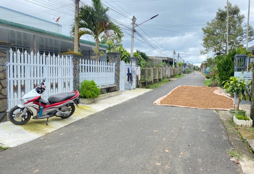 Nhà bán Lê Phụng Hiểu, Bảo Lộc 400m² giá 3.6 tỷ - Đầu tư sinh lời ngay!